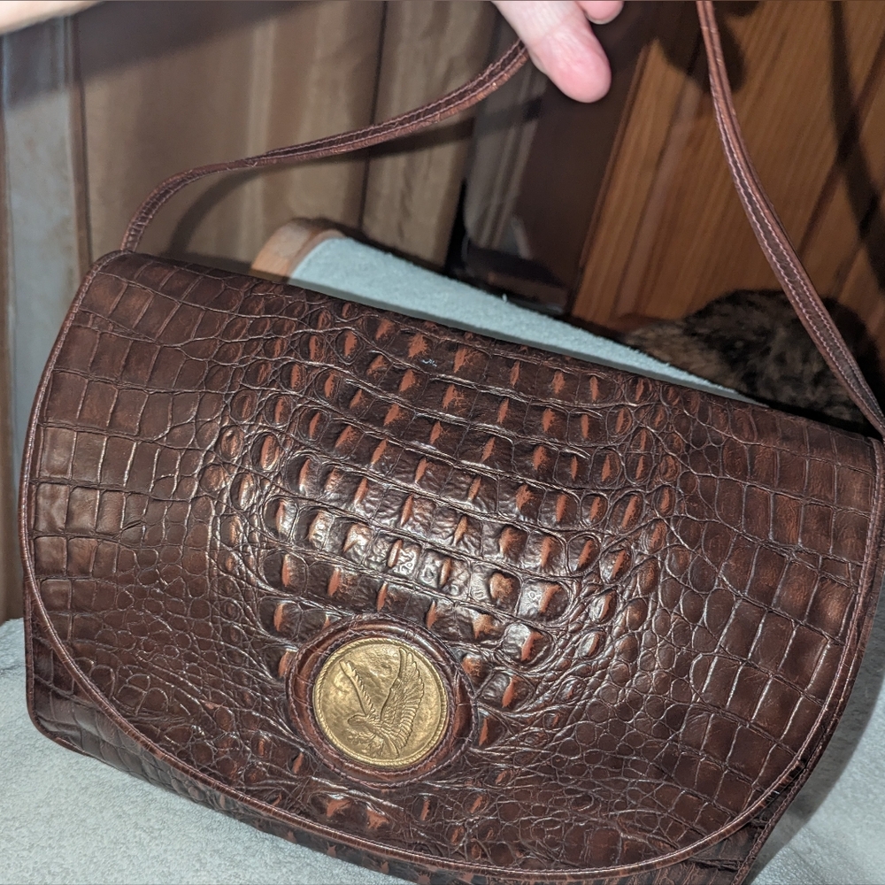 Mika Vintage Brown and Gold Shoulder Bag with Crocodile Texture - Picture 3 of 11